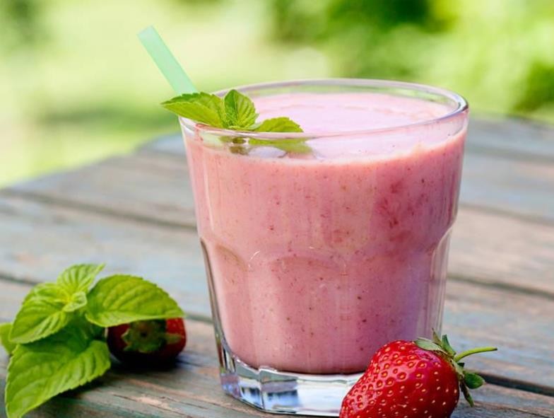 草莓榨汁最佳搭配是什么，草莓榨汁最佳搭配