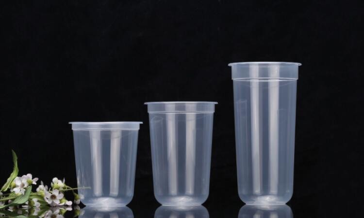 塑料水杯的优缺点是什么，塑料水杯的材质哪个最好