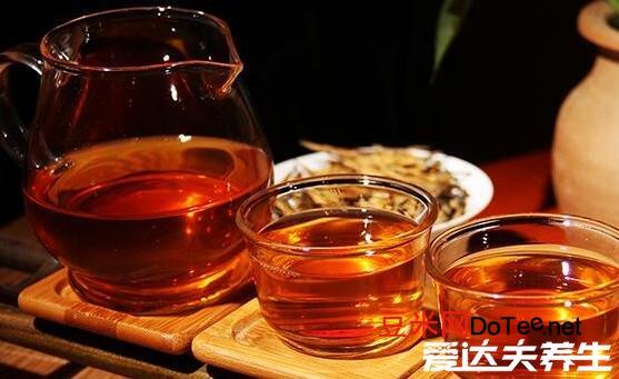 红茶的功效与作用禁忌，可以有效预防心血管疾病但睡前不要喝