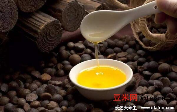 茶油是什么怎么吃，茶油的作用与功效用法