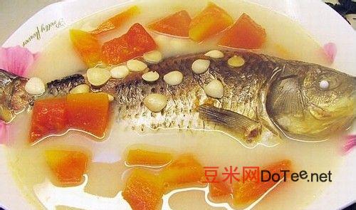鲫鱼豆腐汤的正常做法，木瓜鲫鱼汤的详细制作方法