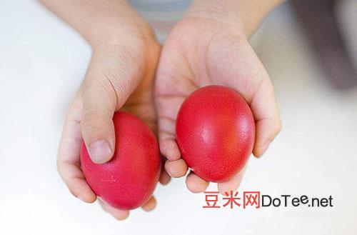 红鸡蛋怎么做更红，红鸡蛋怎么做