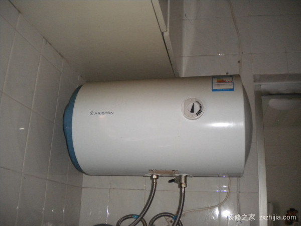 阿里斯顿热水器价格   阿里斯顿热水器清理