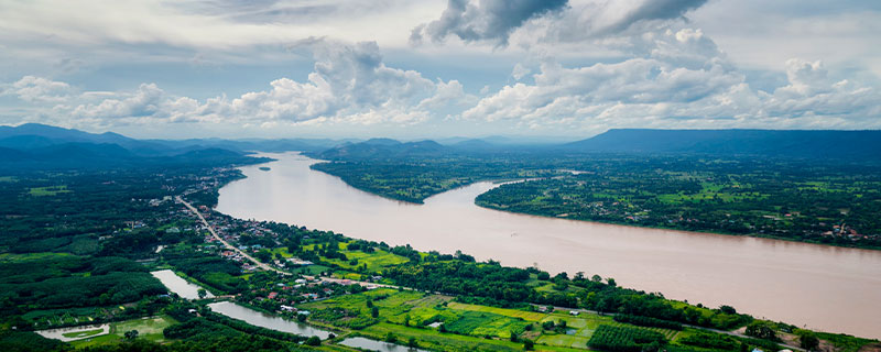 湄公河在我国境内被称为什么(湄公河发源于我国境内的什么江)