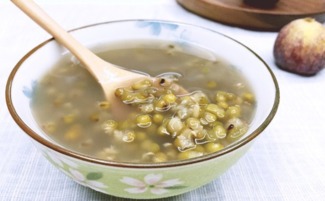 绿豆汤的功效与作用及禁忌？绿豆汤有什么功效与禁忌吗