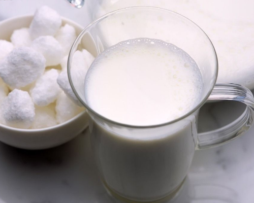 牛奶开封后多久不能喝？牛奶开封后在冷藏中可以储存多久