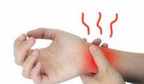 手抖是什么病的预兆？手抖是什么疾病的预兆女性